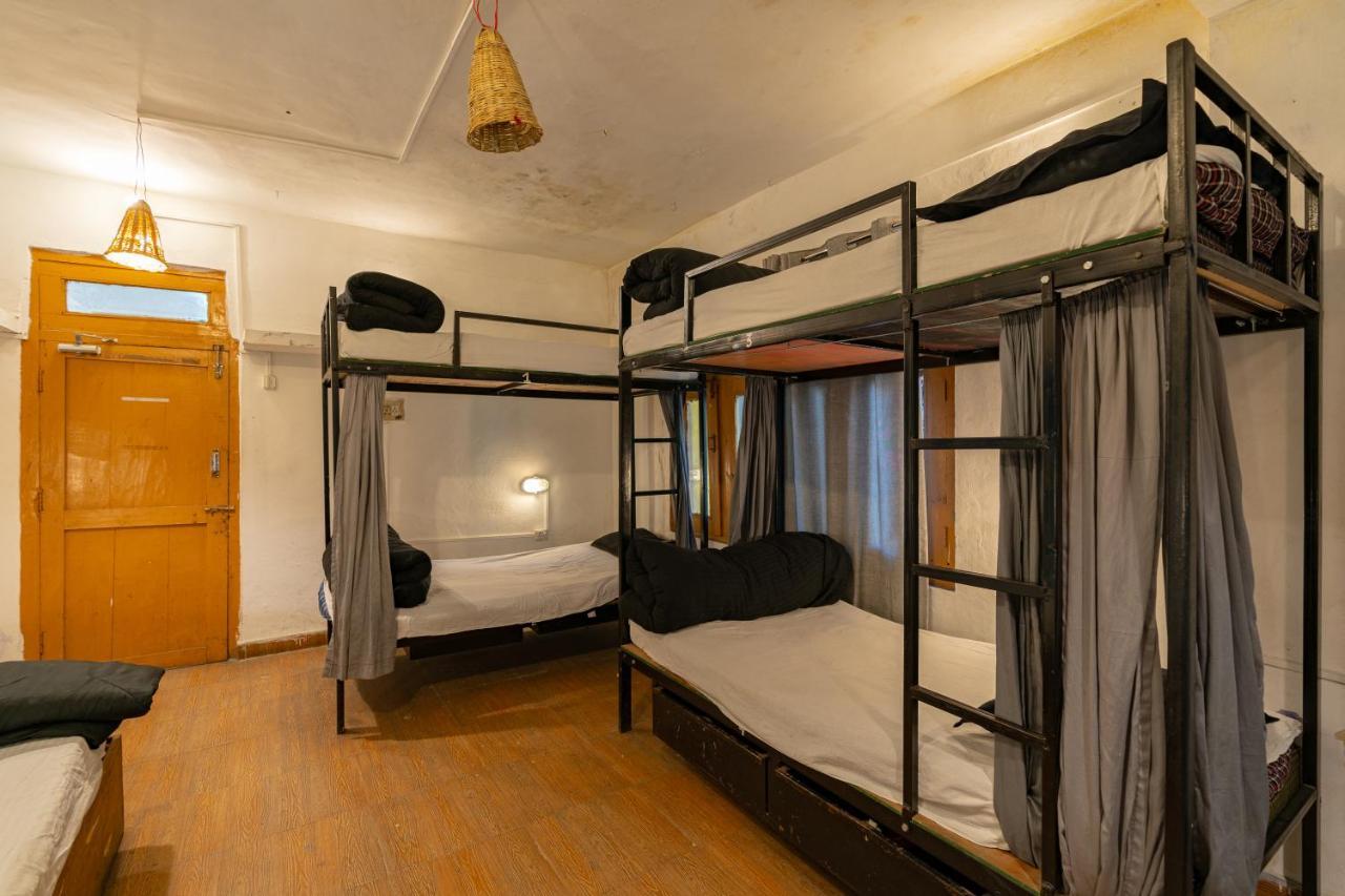 Nomads Hostel Kasol Exterior foto